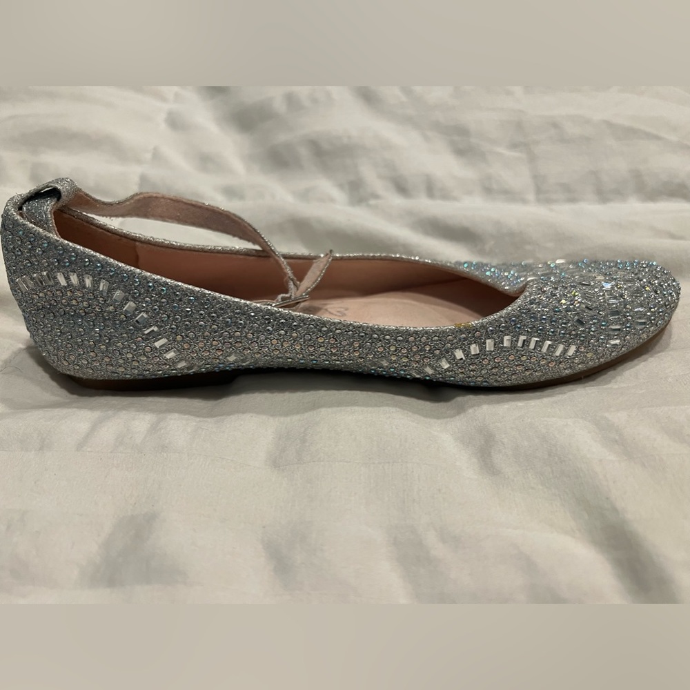 Olive & Edie Shimmer Flat Dress Shoe - Picture 7 of 9